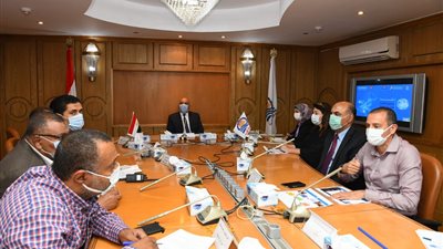 محافظ قنا يستقبل وفدًا من الأمم المتحدة لمتابعة أنشطة مشروع 