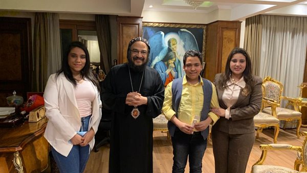 قبطي يشارك المسلمين