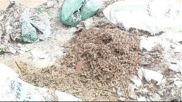 تعبئة شكائر الدقيق