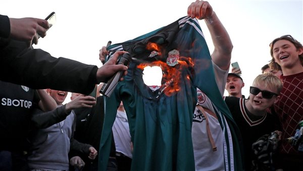 جماهير ليفربول أثناء