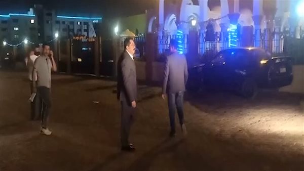 طارق عبد العزيز 