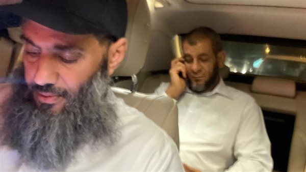 الحارس المصري بصحبة