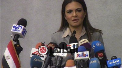 وزيرة الاستثمار ورئيس “القومي للمرأة” يدقون جرس البورصة دعمًا للمساواة بين الجنسين