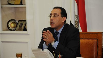 رئيس الوزراء يستعرض مقترح الإستراتيجية الجديدة لتحفيز ومضاعفة الصادرات المصرية