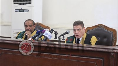 مشاهد من قضية اقتحام الحدود المتهم فيها مرسى والإخوان