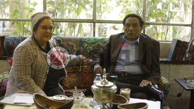 تعرف على المشاكل التي تواجه مسلسل عادل إمام الجديد (خاص)