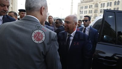 عاجل.. وصول كامل الوزير إلى محطة مصر لمتابعة سير العمل (فيديو وصور)