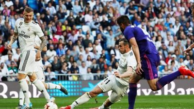 زيدان يستهل الولاية الثانية مع ريال مدريد بانتصار على سيلتا فيجو