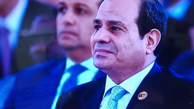 الجلسة الافتتاحية لملتقى الشباب العربى والأفريقى بأسوان بحضور السيسي (بث مباشر)
