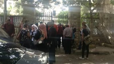 الحكومة تنفي إلغاء ضم سنة “الامتياز” لأعضاء المهن الطبية