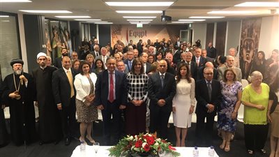 وزيرة الهجرة تطالب المصريين المهاجرين بعدم الانسياق وراء مواقع التواصل الاجتماعي