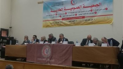 لمدة ساعة.. تأجيل الجمعية العمومية العادية لـ “البيطريين” لعدم اكتمال النصاب