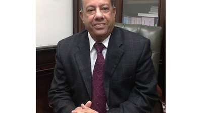 رئيس مصلحة الضرائب يزور عدة مأموريات بالجيزة للاطمئنان على تجهيزات تقديم الإقرارات