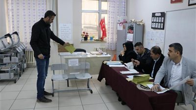 بدء الانتخابات المحلية التركية