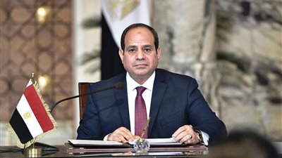 السيسي: أؤكد الحق الأصيل لكل طفل يتيم في الرعاية والاهتمام