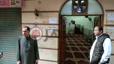 عاجل.. إقالة وكيل وزارة أوقاف الجيزة وإحالته للنيابة بعد طعن إمام مسجد الهرم أثناء صلاة الجمعة