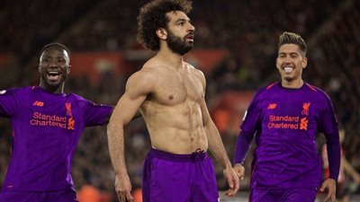 «فيفا» يُغنى لـ«محمد صلاح» بعد هز شباك ساوثهامبتون بالدورى الإنجليزى (صورة)