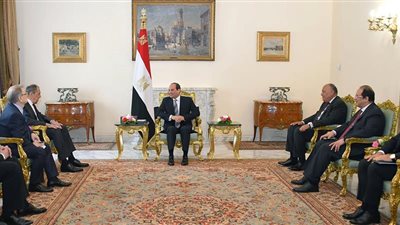الرئيس السيسي يستقبل وزير الخارجية الروسي بقصر الاتحادية