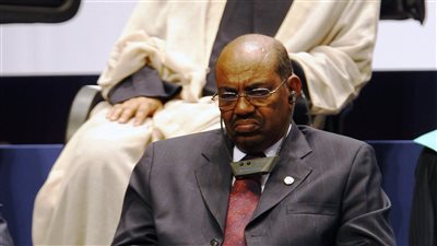 المجلس العسكري السوداني يوضح موقفه من حزب “البشير”