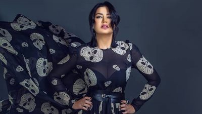 رانيا يوسف تظهر بالحجاب على غير العادة.. والسبب! (صورة)