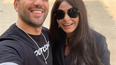 وصلة رقص لشيماء سيف وناهد السباعي بكواليس “الزوجة 18” لحسن الرداد (فيديو)