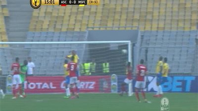 10 دقائق.. التعادل السلبي يسيطر على مباراة الأهلي وصن داونز