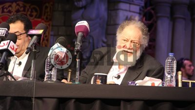 مجدى الهواري: حققنا أعلي إيراد في تاريخ المسرح بعرض كلاسيكي