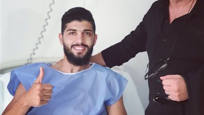 الزمالك يطمئن على ساسي بعد إجراءه جراحة في تونس