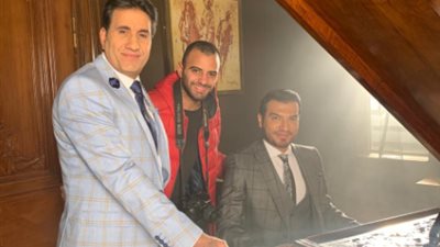 شاهد.. إيهاب توفيق وأحمد شيبة في كواليس تصوير دويتو جديد (صور)