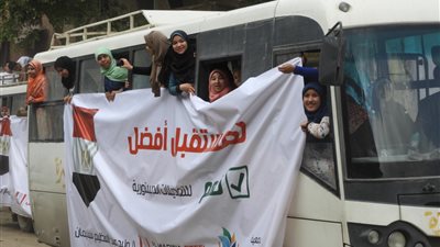 بالأتوبيسات والـ”توك توك”.. مسيرات للمشاركة في الاستفتاء بأطفيح والصف والعياط (صور)