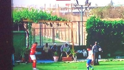 الزمالك يرد على واقعة وقوف لاعب الأهلي على الكرة