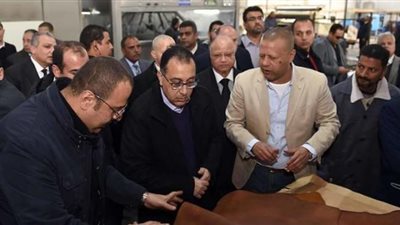 هل يتم تشريد 50 ألف عامل بمدابغ الجلود بالروبيكي؟.. الحكومة تجيب