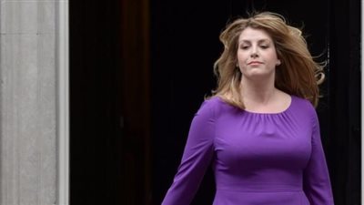 من هي بيني موردونت وزيرة دفاع بريطانيا الجديدة؟ (صور وفيديو)