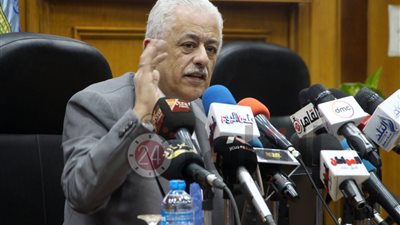 وزير التعليم ينشر رابط استمارة إلكترونية لحل مشكلات امتحانات أولى ثانوي
