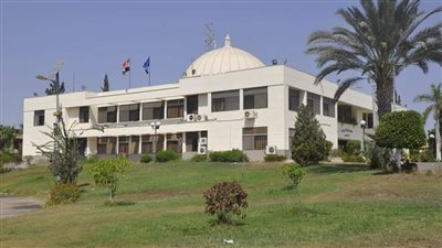 كلية الطب بجامعة قناة السويس تستعد لافتتاح أكبر 