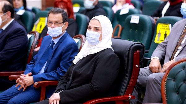 نيفين القباج وزيرة