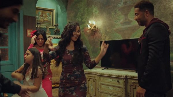 ياسمين رئيس وعمرو