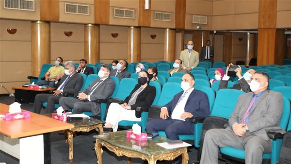 الدكتورة ياسمين فؤاد