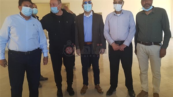 الخطيب بصحبة وزير