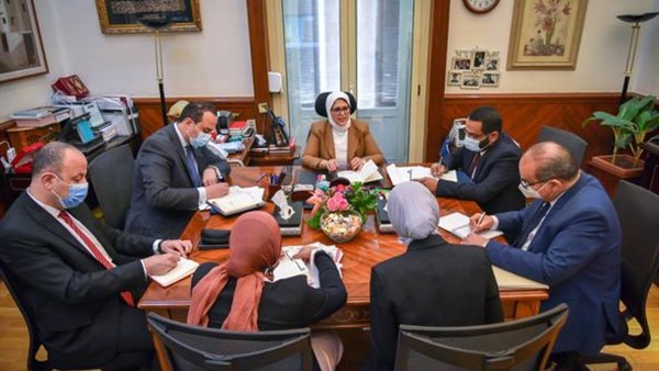 اجتماع وزيرة الصحة