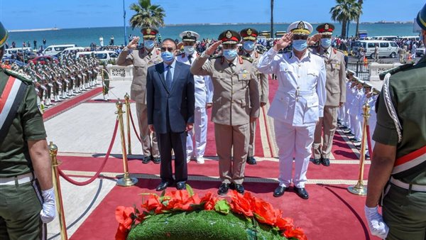  احتفال محافظ الإسكندرية