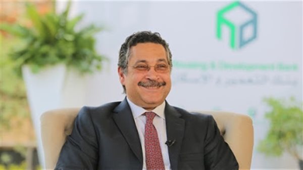 حسن غانم رئيس بنك