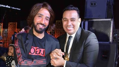 محمود الليثي يتألق في سهرة رمضانية (صور)