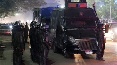 أول شهيد في مداهمات المليونير أحمد عزت بمسلسل 