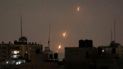 إطلاق 3 قذائف صاروخية من قطاع غزة على 