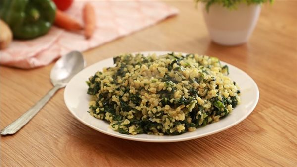 طريقة عمل سبانخ بالبرغل