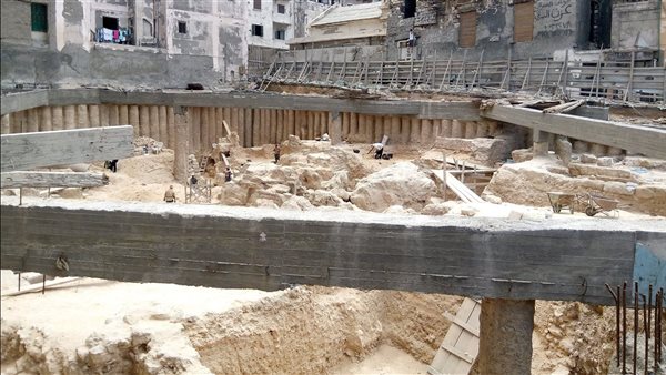 إنشاء عمارة بالموقع