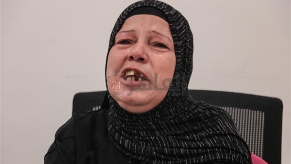   سيدة الفلوس الحلال