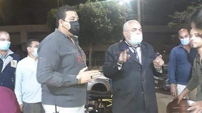 حملة لتوعية المواطنين بالمقاهي والكافيهات بالالتزام بالإجراءات الاحترازية والوقائية بالمنيا (صور)