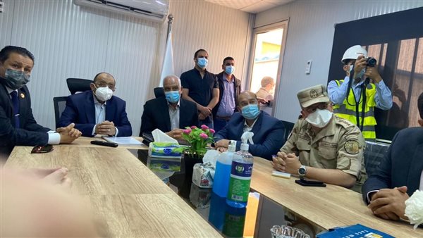 جانب من اجتماع وزير